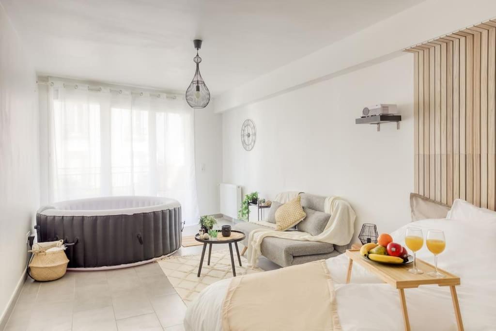 Super Appartement Cosy-Jacuzzi Proche De Paris Rosny-sous-Bois Buitenkant foto